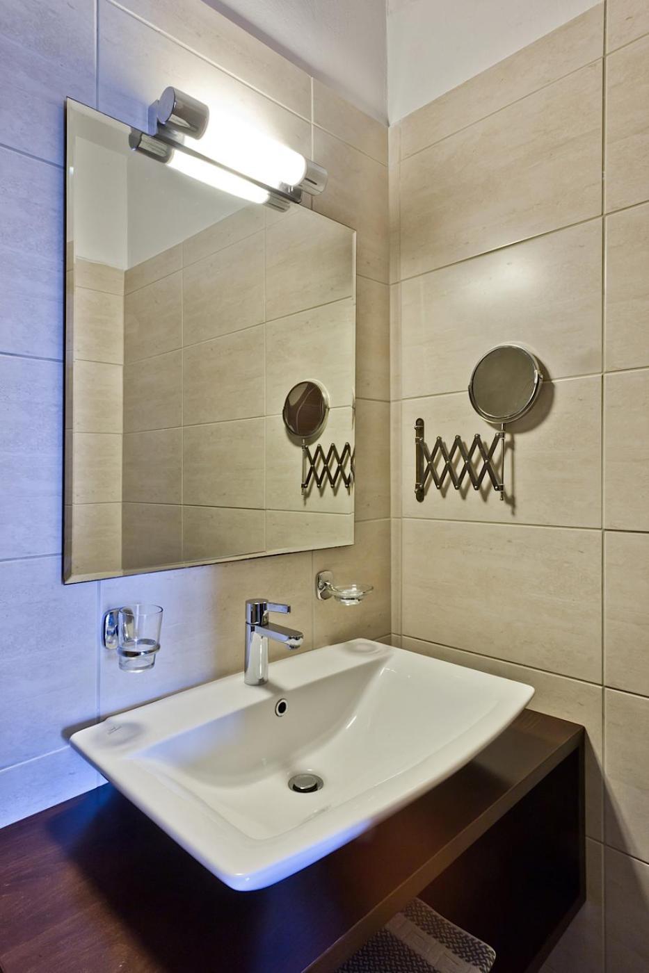 Socrates Hotel Apartments Karpathos Town  Exterior photo